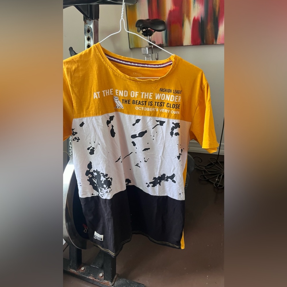 Limited OVO (October’s Very Own) t-shirt